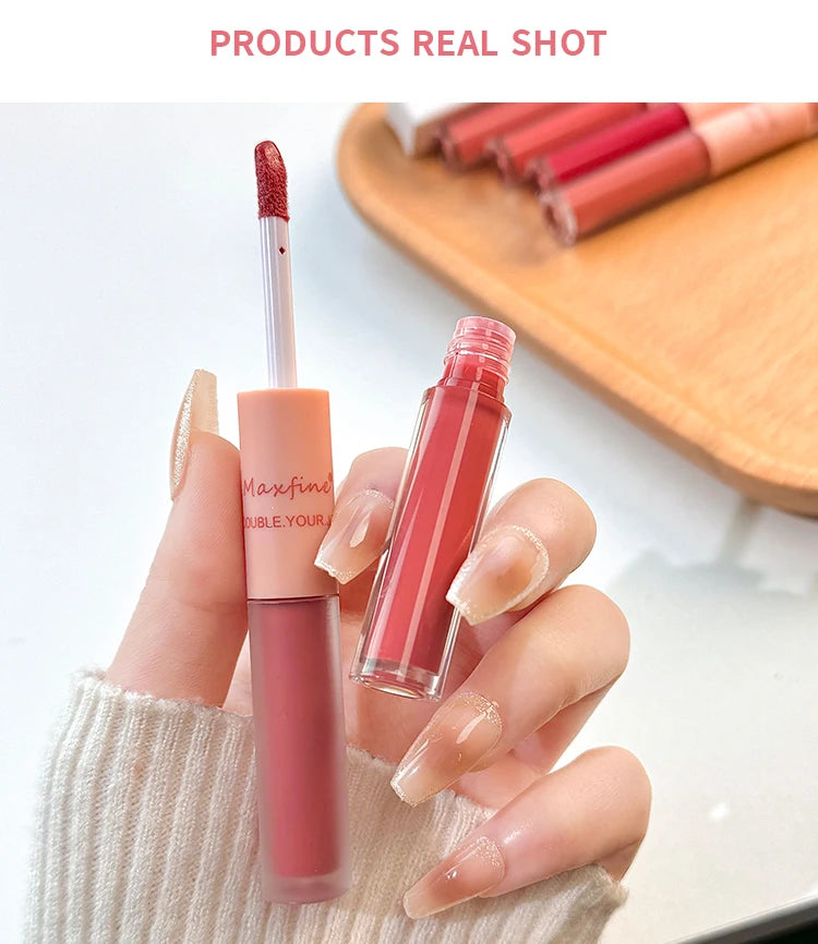 Lip Glaze Duplo Maxfine – Gloss Espelhado e Matte, Hidratação e Cor Duradoura